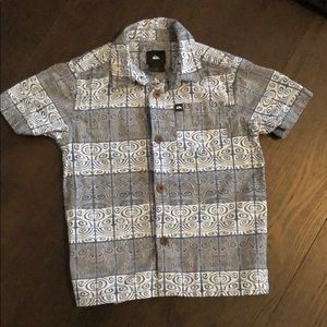 Quicksilver button up boys shirt
